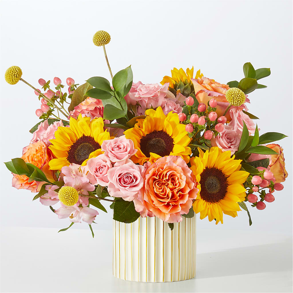 Sun's Out Bouquet – Allure Floral Boutique, Wickliffe OH