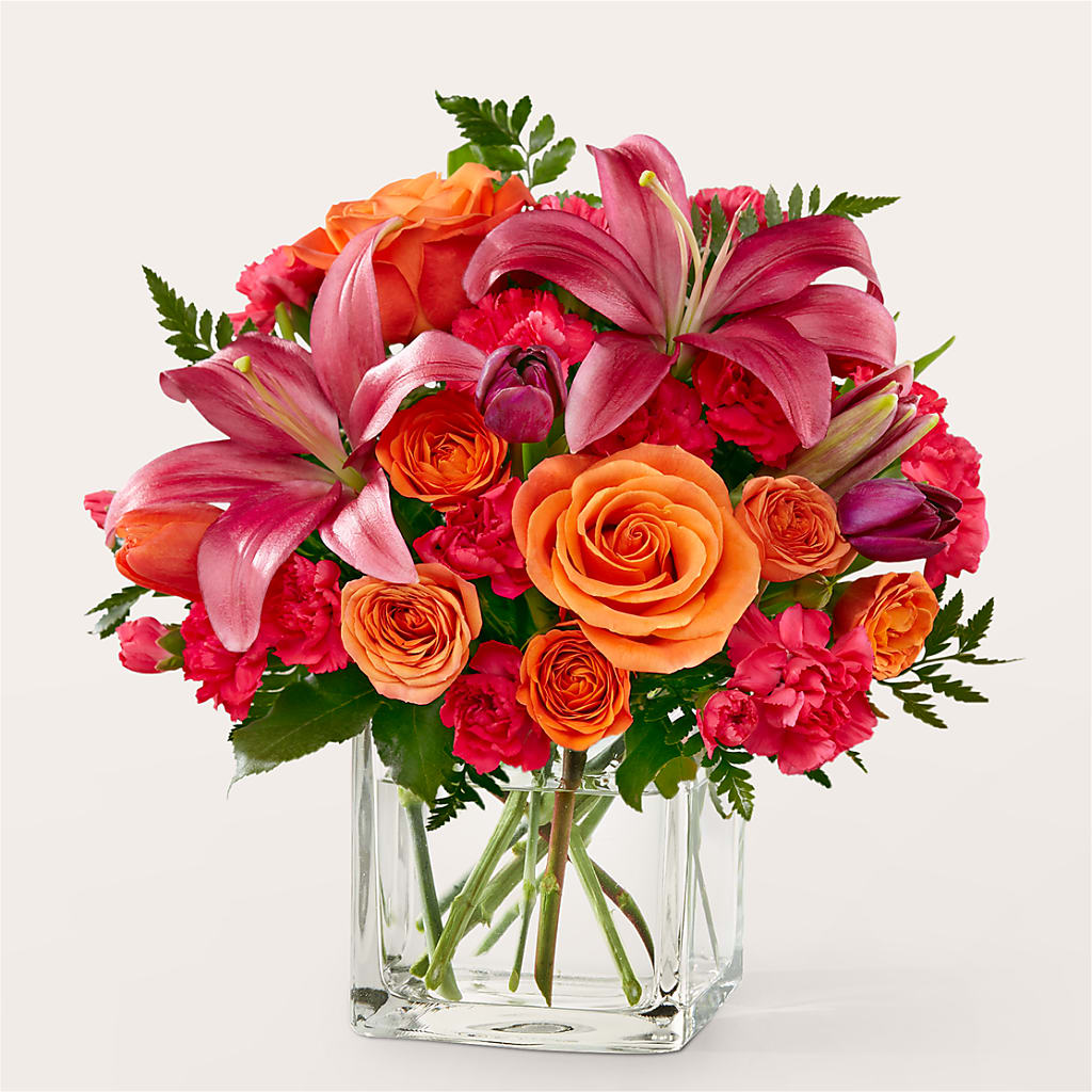 Lucky Lily Bouquet – Allure Floral Boutique, Wickliffe OH