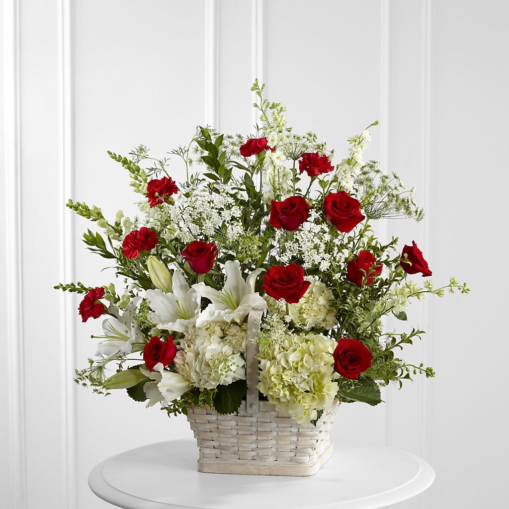 In Loving Memory Arrangement – Allure Floral Boutique, Wickliffe OH