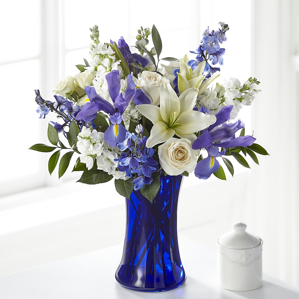 Calming Comfort Bouquet – Allure Floral Boutique, Wickliffe OH