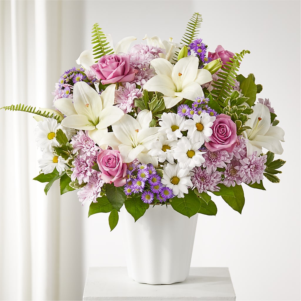 Warmest Thoughts Tabletop Basket – Allure Floral Boutique, Wickliffe OH
