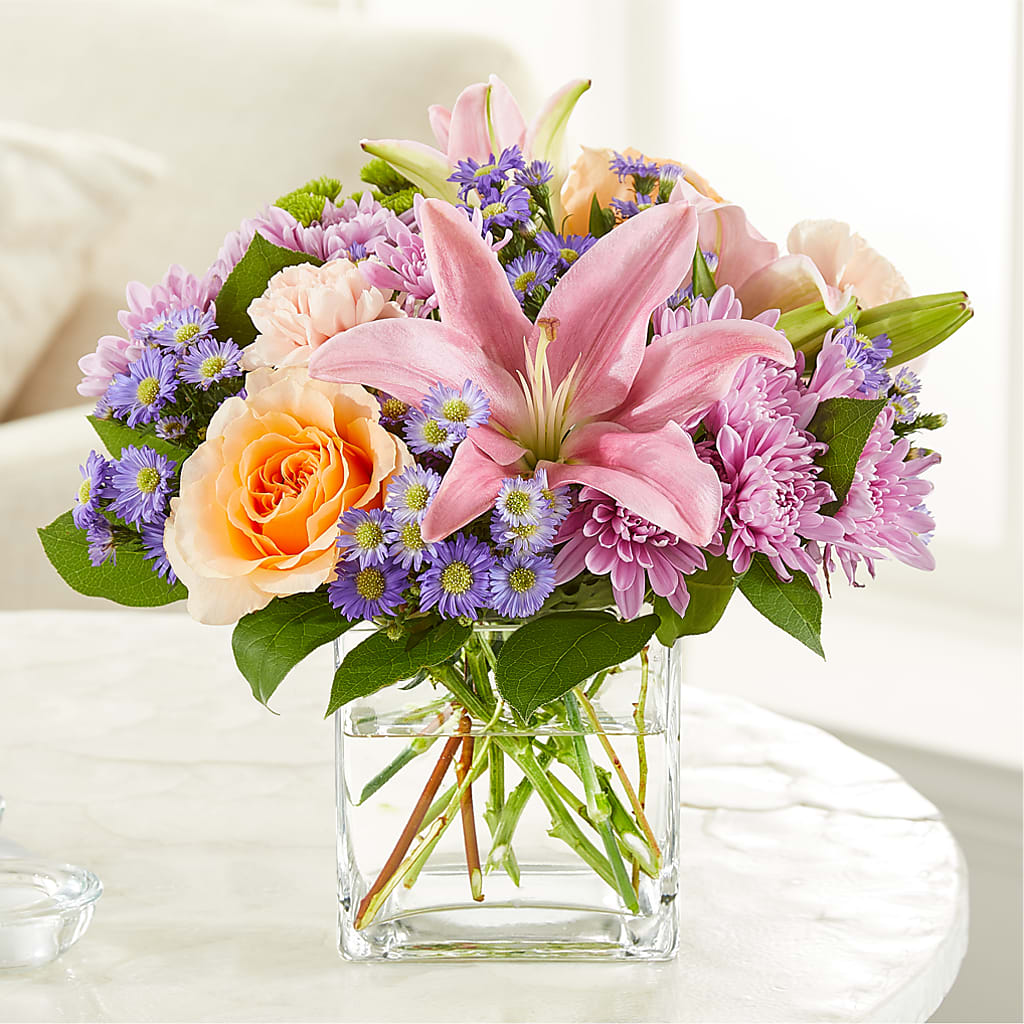 Delicate Details Bouquet – Allure Floral Boutique, Wickliffe OH