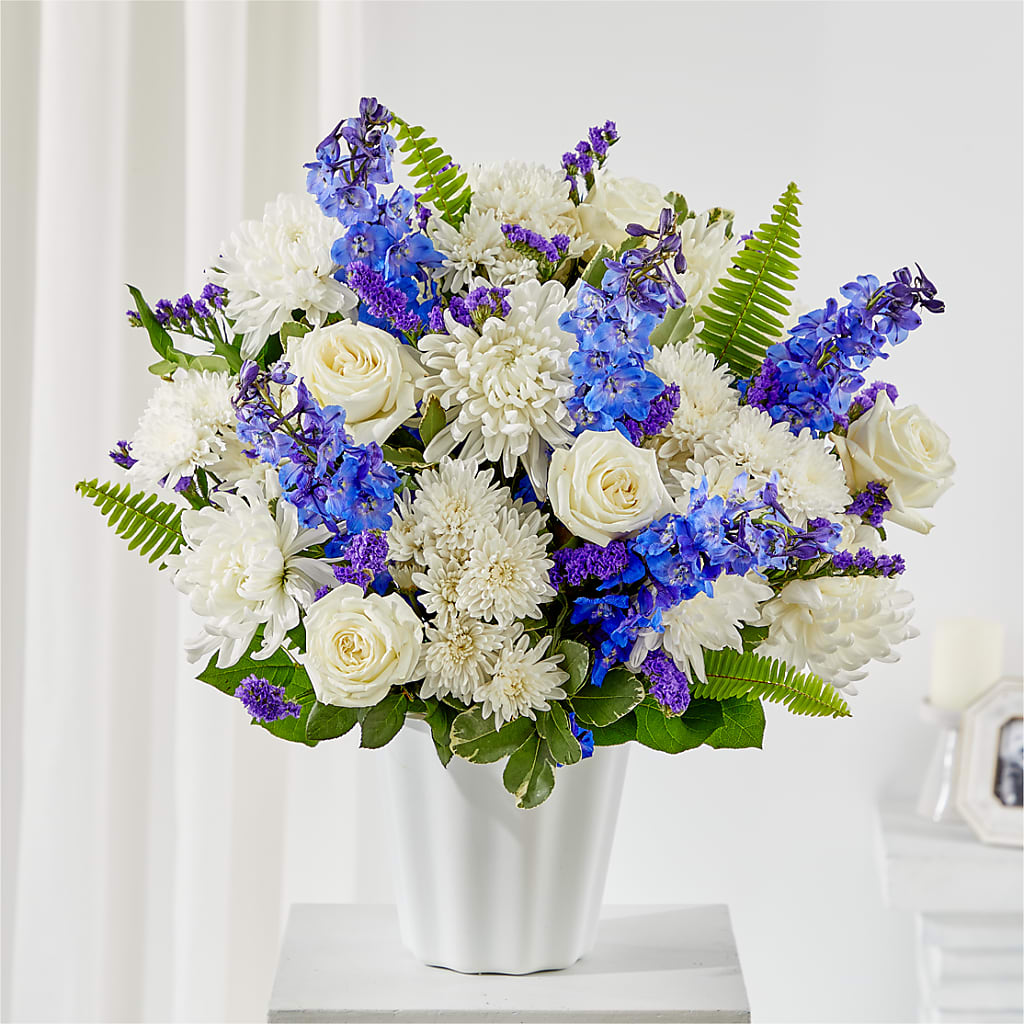 Hold Dear Tabletop Basket – Allure Floral Boutique, Wickliffe OH