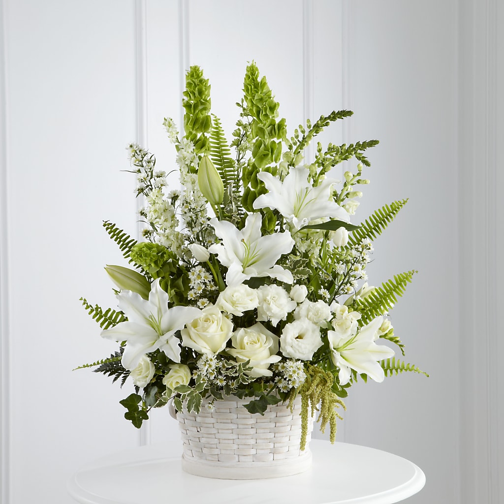 In Our Thoughts Arrangement – Allure Floral Boutique, Wickliffe OH