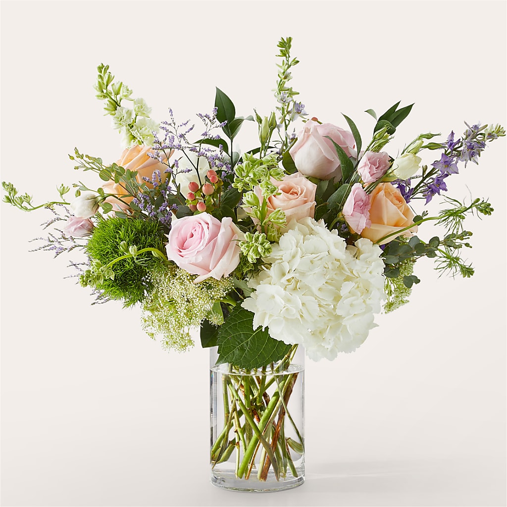 From Scratch Luxury Bouquet – Allure Floral Boutique, Wickliffe OH