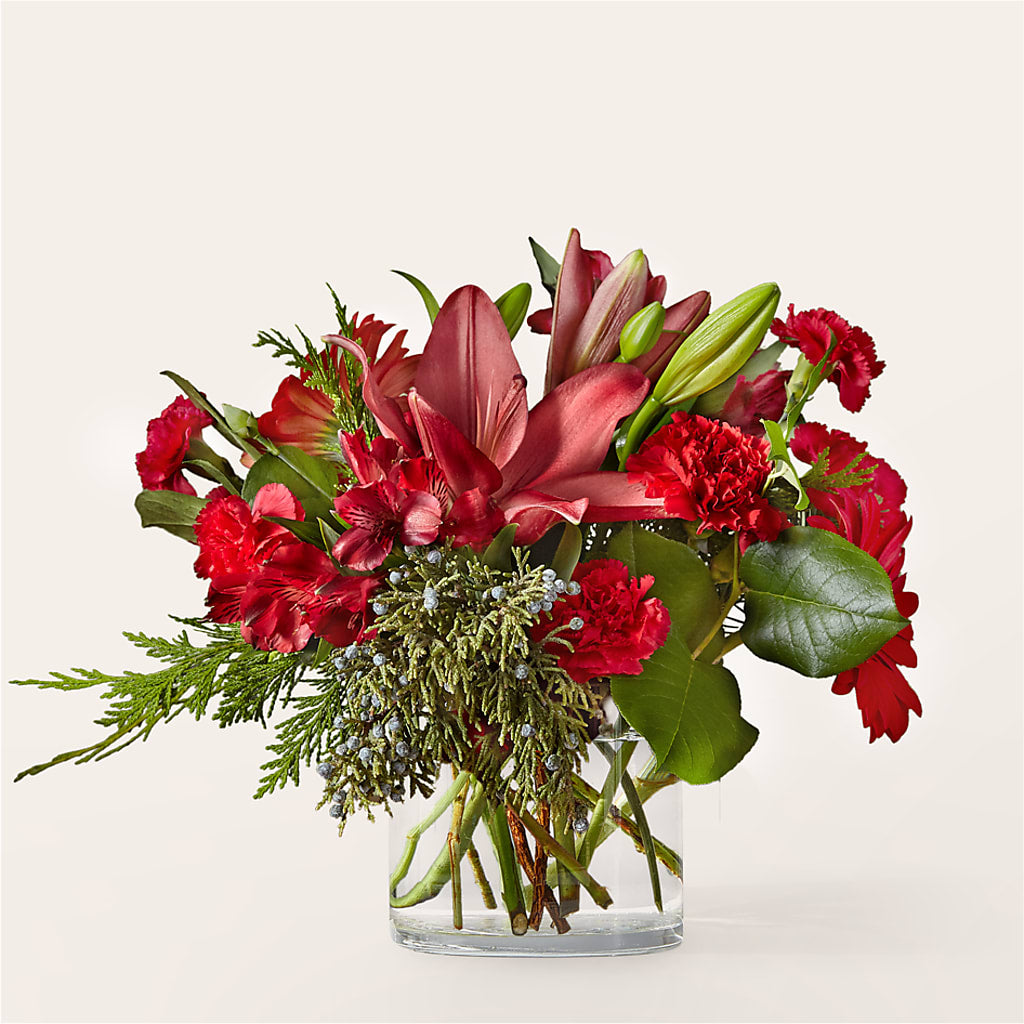 Friendsmas Bouquet – Allure Floral Boutique, Wickliffe OH