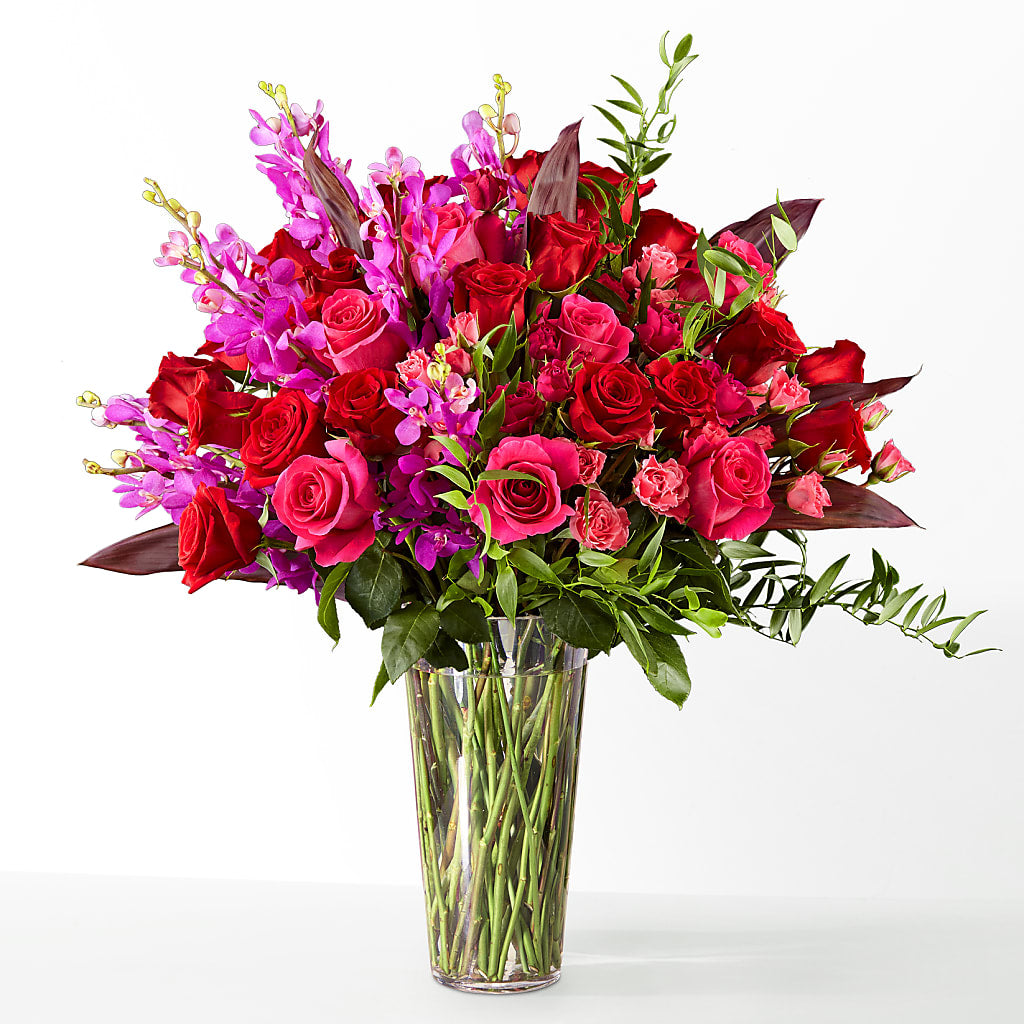The Honeymoon – Allure Floral Boutique, Wickliffe OH