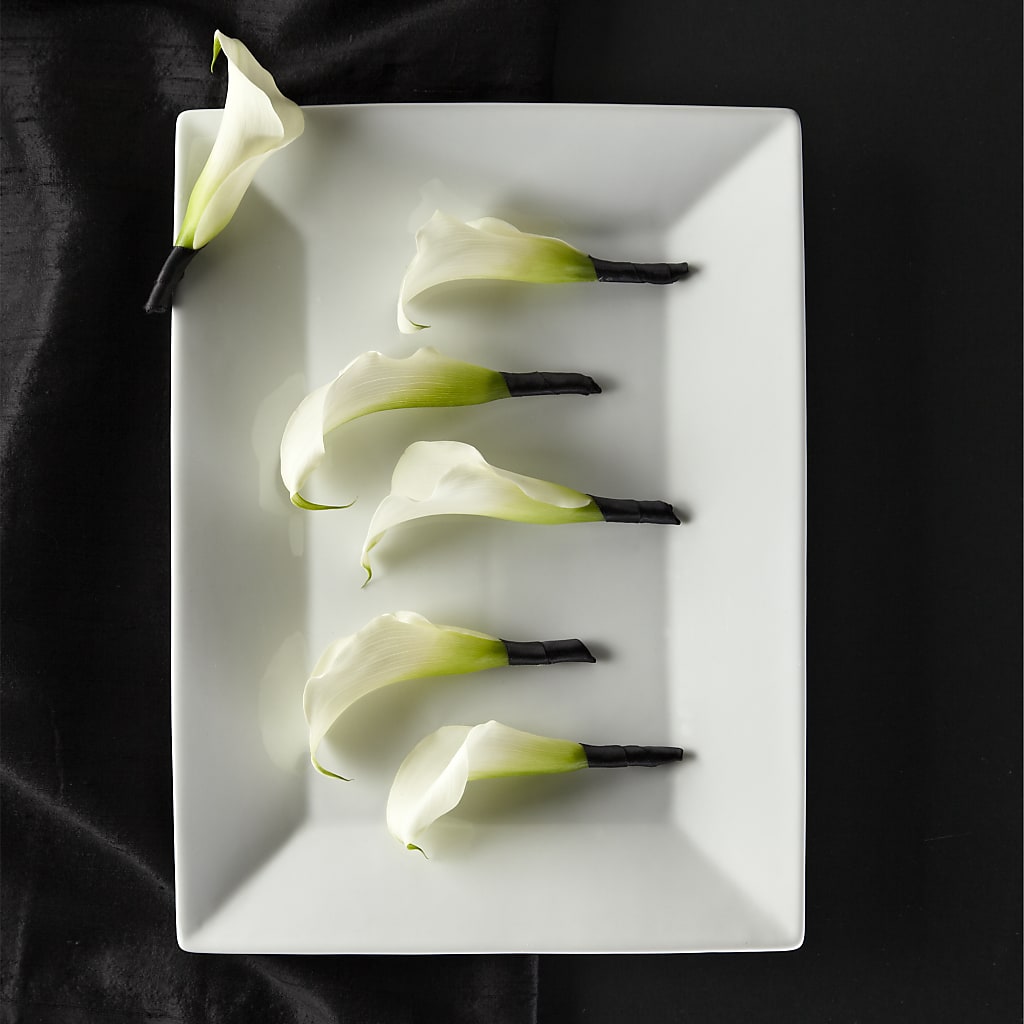 Calla Lily Promise Boutonniere – Allure Floral Boutique, Wickliffe OH