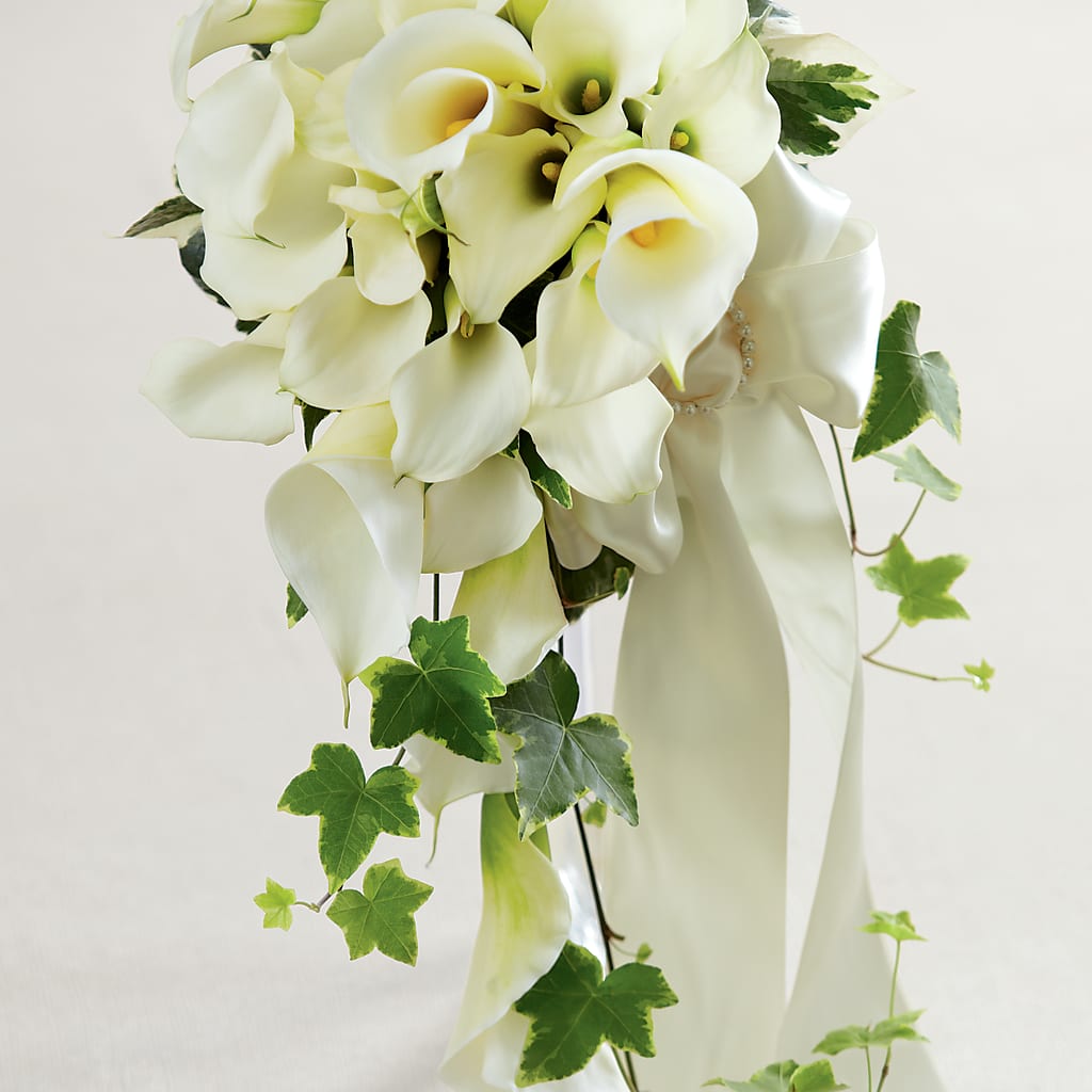 White Chapel Bouquet – Allure Floral Boutique, Wickliffe OH