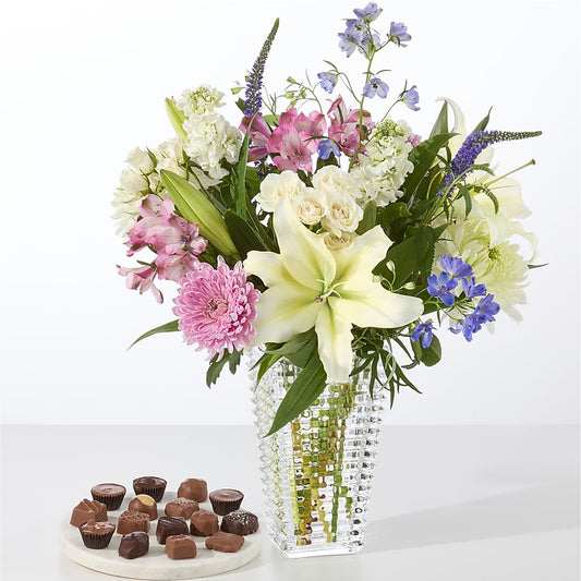 Winter Celebration Bouquet –  Allure Floral Boutique, Wickliffe OH