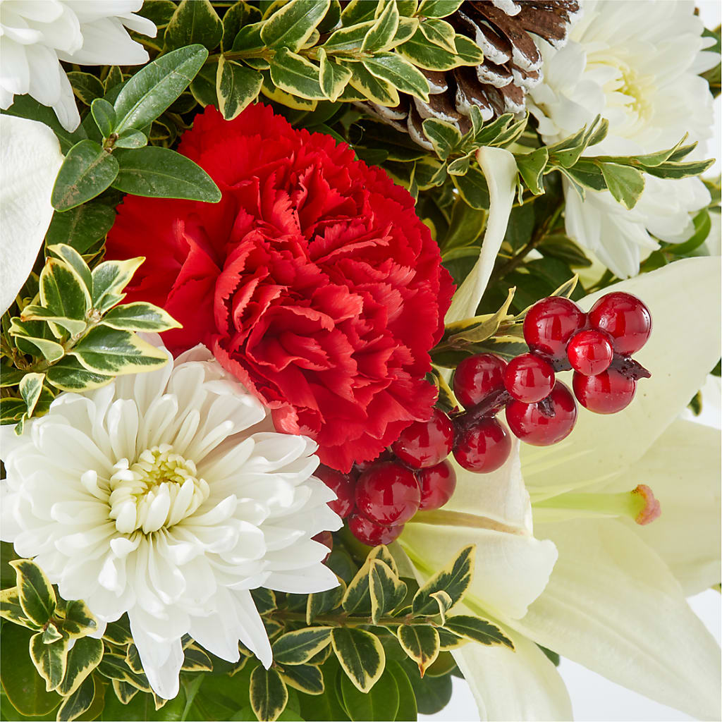 Festive Moments Tree –  Allure Floral Boutique, Wickliffe OH
