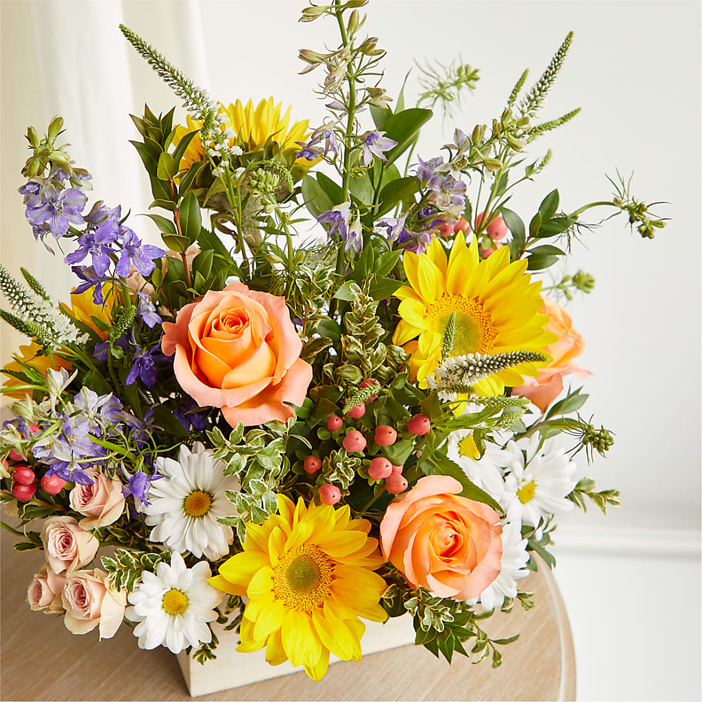 The Good Life Bouquet –  Allure Floral Boutique, Wickliffe OH