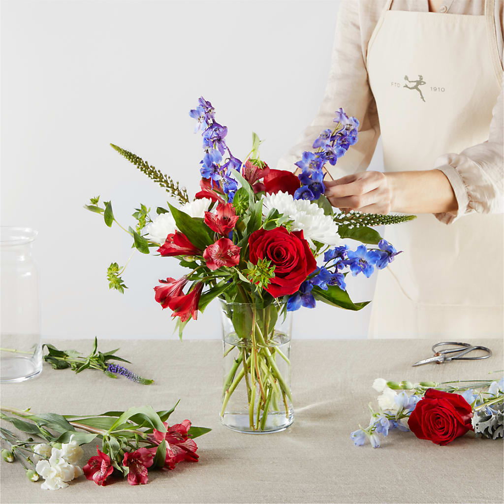 Star Spangled - A Florist Original –  Allure Floral Boutique, Wickliffe OH