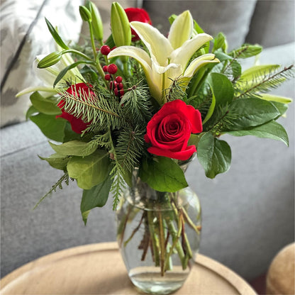 Sparkling Snowflakes Bouquet –  Allure Floral Boutique, Wickliffe OH
