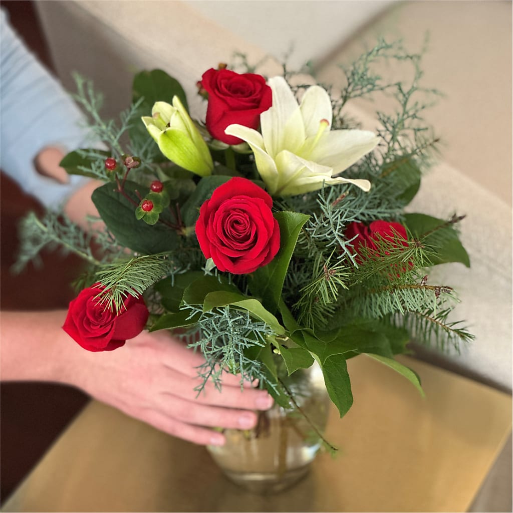 Glittering Lights Bouquet –  Allure Floral Boutique, Wickliffe OH
