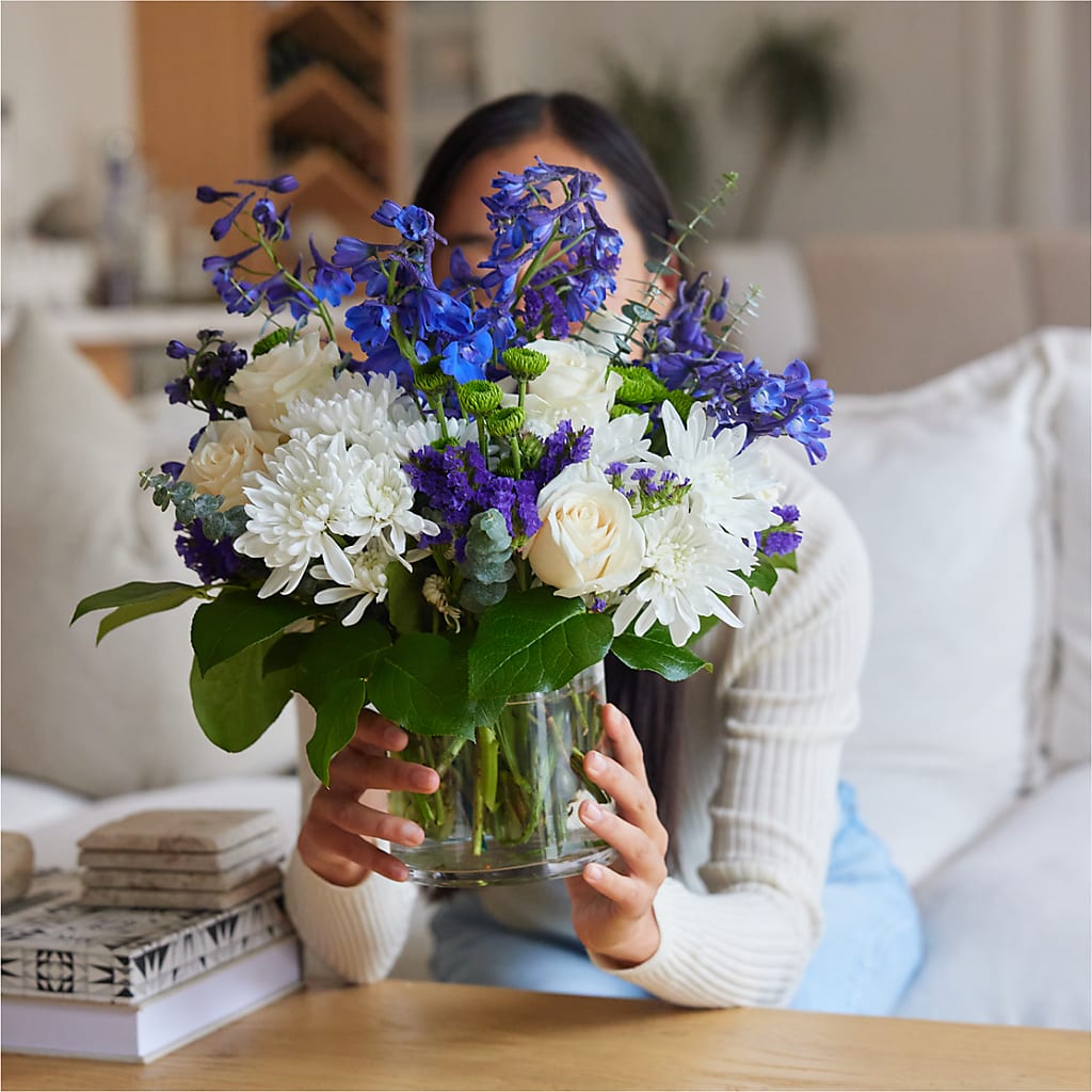 Cerulean Waves Bouquet –  Allure Floral Boutique, Wickliffe OH