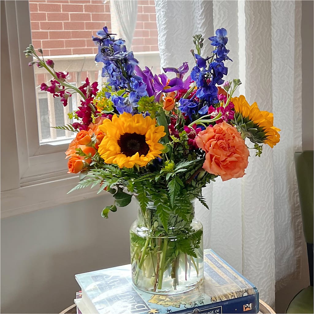 Rays of Life Bouquet –  Allure Floral Boutique, Wickliffe OH