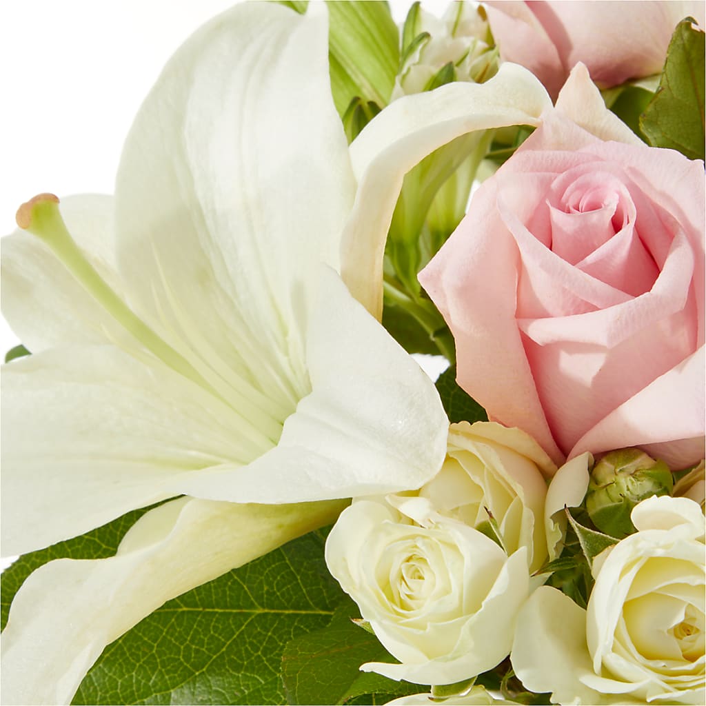 Kindhearted Bouquet –  Allure Floral Boutique, Wickliffe OH