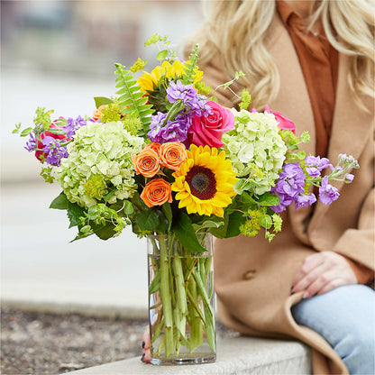 Vibrant Greetings Bouquet –  Allure Floral Boutique, Wickliffe OH