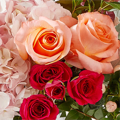 Glitz & Glam Bouquet –  Allure Floral Boutique, Wickliffe OH