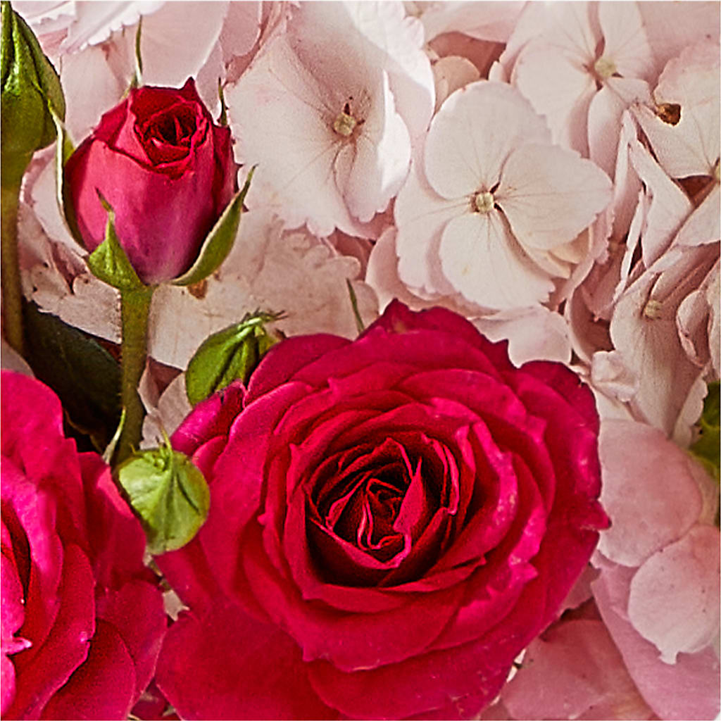 Glitz & Glam Bouquet –  Allure Floral Boutique, Wickliffe OH