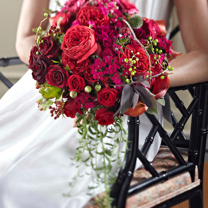 Pure Grace Bouquet –  Allure Floral Boutique, Wickliffe OH