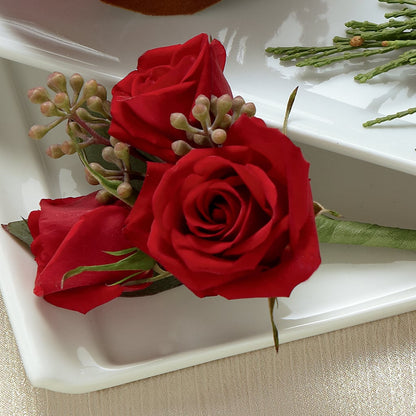 Red Spray Rose Boutonniere –  Allure Floral Boutique, Wickliffe OH