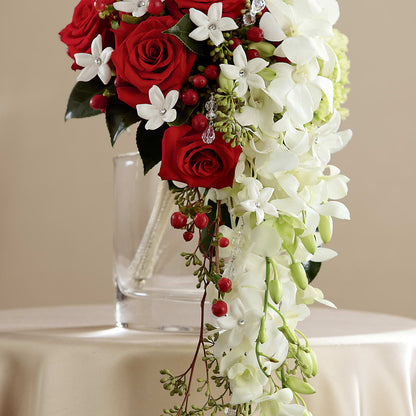 Here Comes the Bride Bouquet –  Allure Floral Boutique, Wickliffe OH